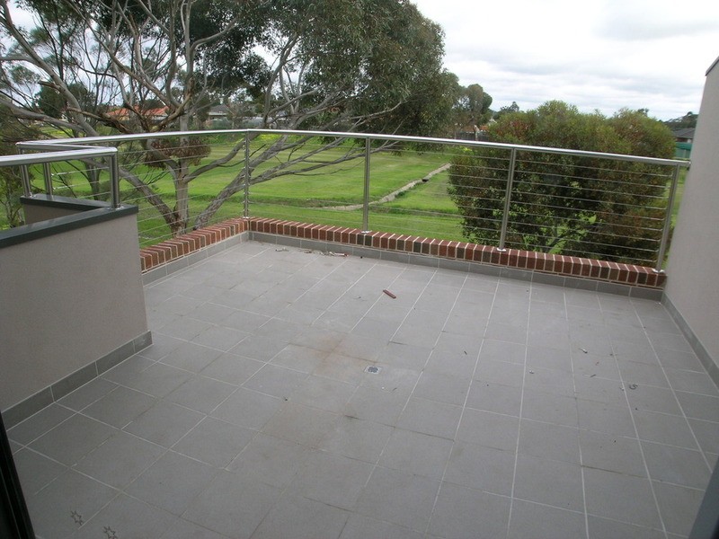 1/2-4 McKerchar Street, Glenroy VIC 3046