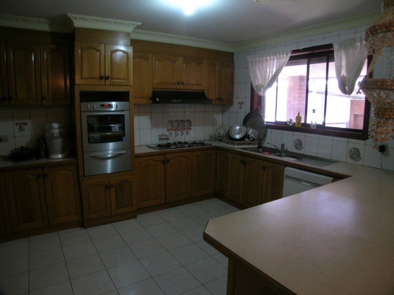 24 Cassinia Crescent, Meadow Heights VIC 3048