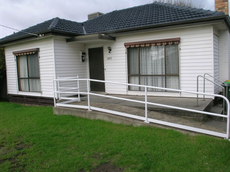 107 South Street, Hadfield VIC 3046