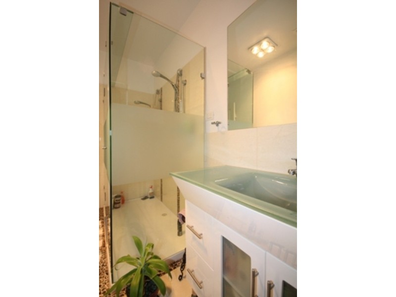 1/1 Hartington Street, Glenroy VIC 3046