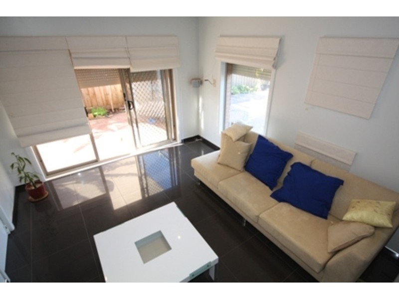 1/1 Hartington Street, Glenroy VIC 3046