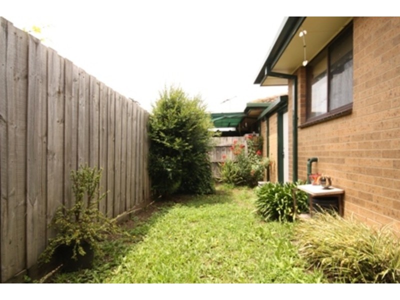 2/46 Grandview Street, Glenroy VIC 3046