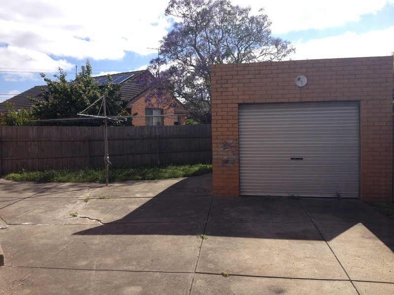 16 Merino Avenue, Broadmeadows VIC 3047