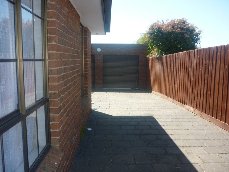 5 Clovelly Drive, Craigieburn VIC 3064