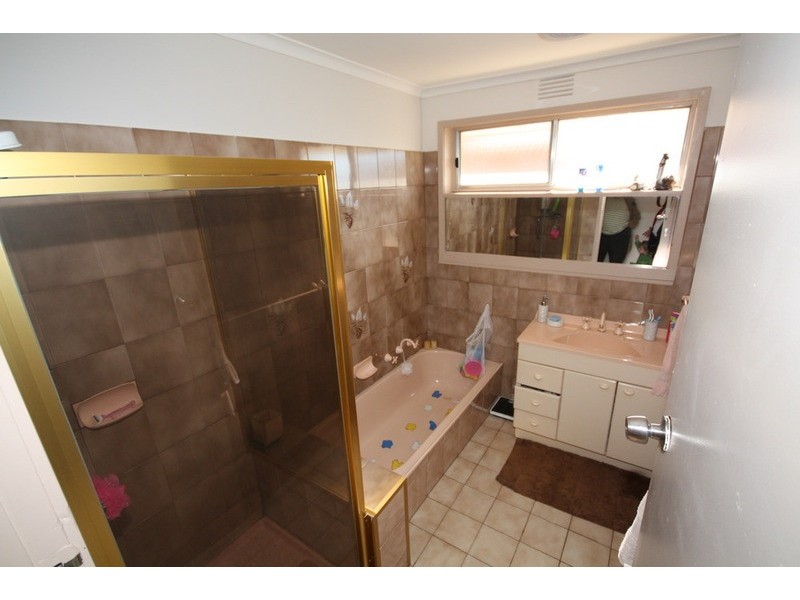 6 Elmar Court, Campbellfield VIC 3061