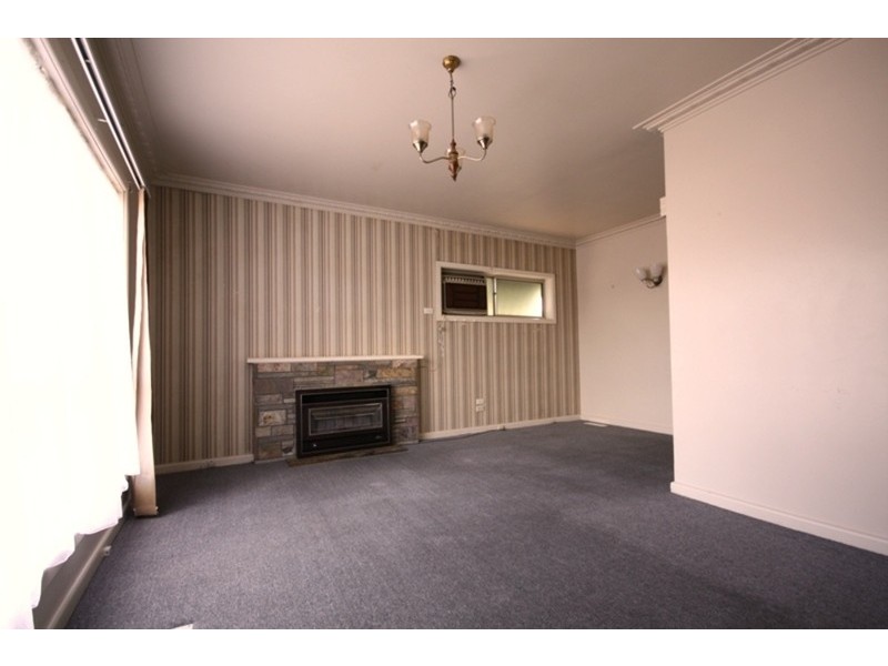 10 Currajong Street, Glenroy VIC 3046