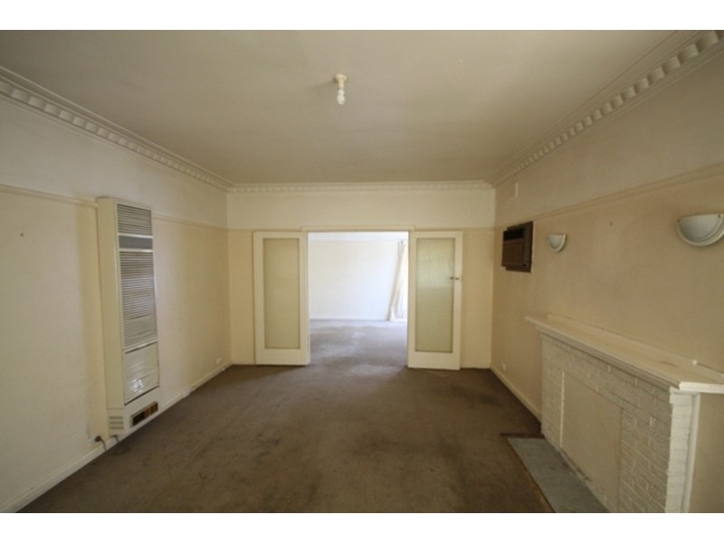 1049 Pascoe Vale Road, Broadmeadows VIC 3047