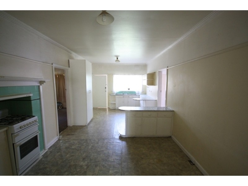 1049 Pascoe Vale Road, Broadmeadows VIC 3047