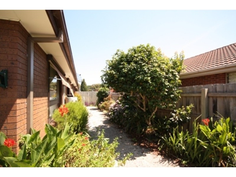 6/2 Murrell Street, Glenroy VIC 3046