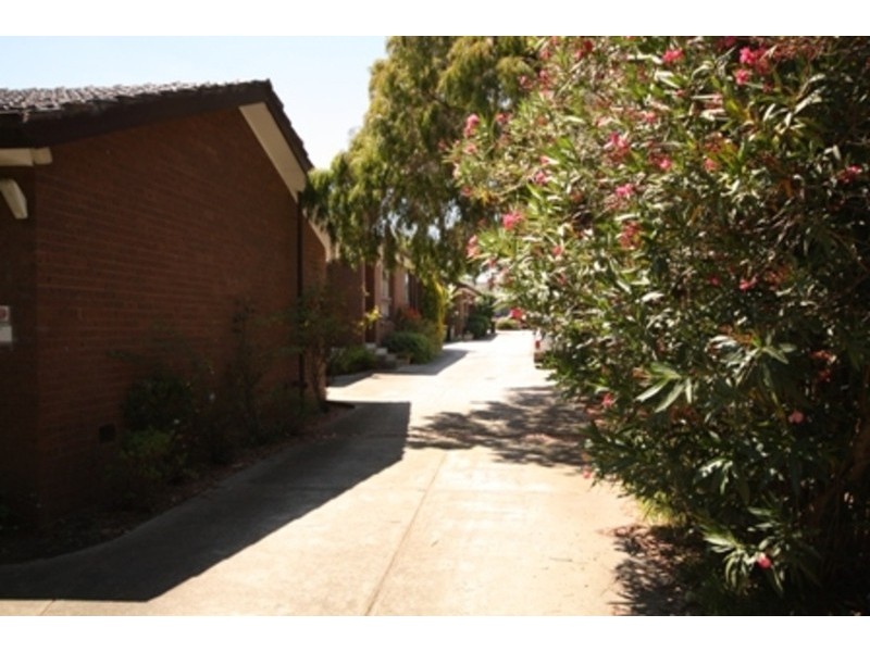 6/2 Murrell Street, Glenroy VIC 3046