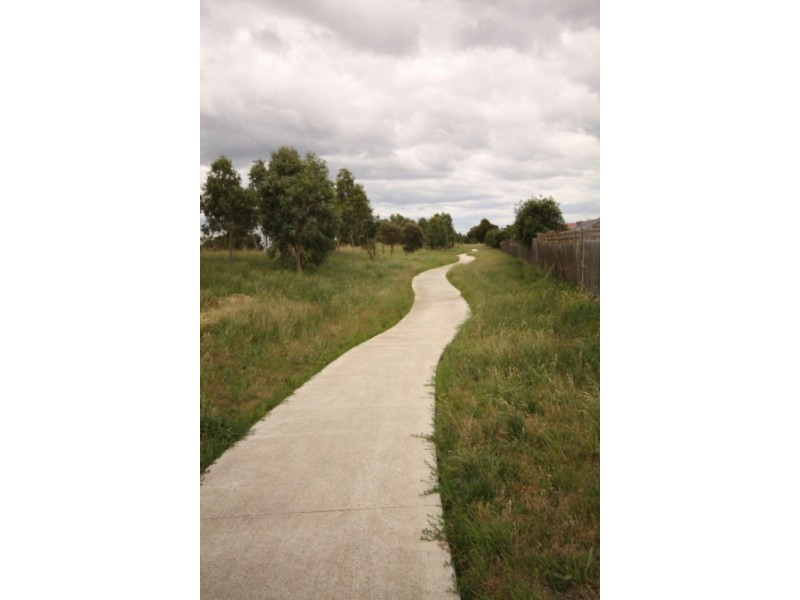 11 Desna Place, Roxburgh Park VIC 3064