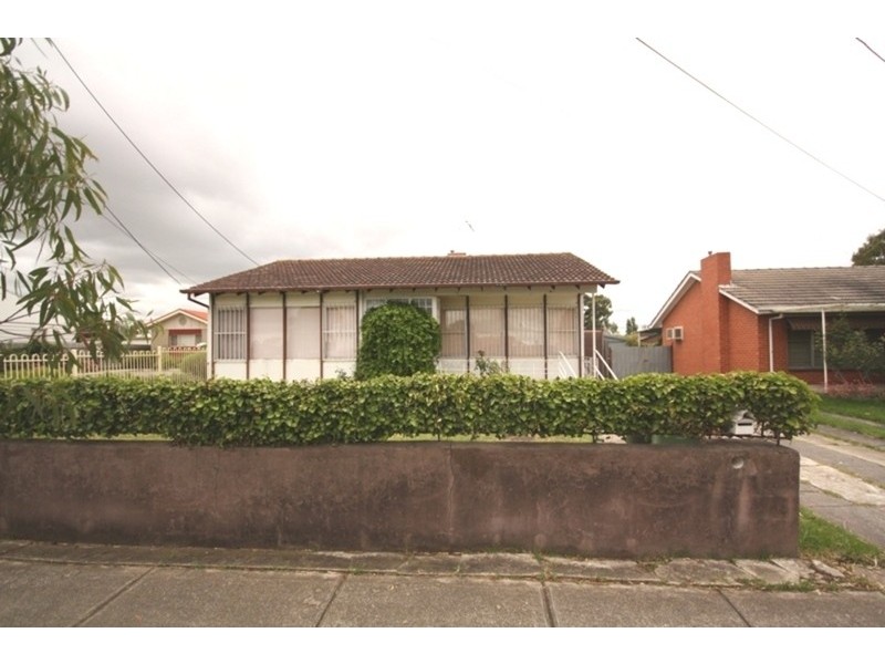 206 Blair Street, Dallas VIC 3047