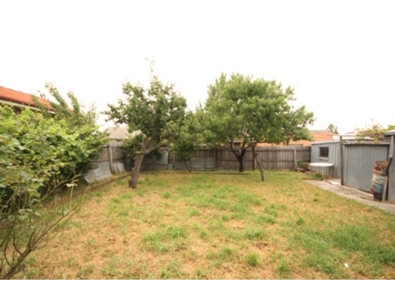 206 Blair Street, Dallas VIC 3047