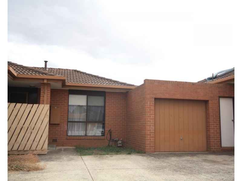 2/35-37 Carlisle Street, Craigieburn VIC 3064