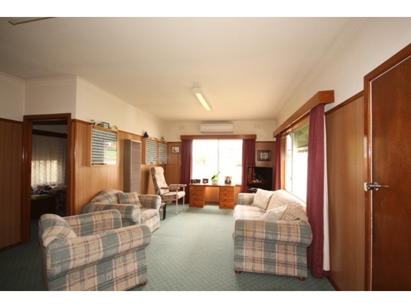 29 Melbourne Avenue, Glenroy VIC 3046