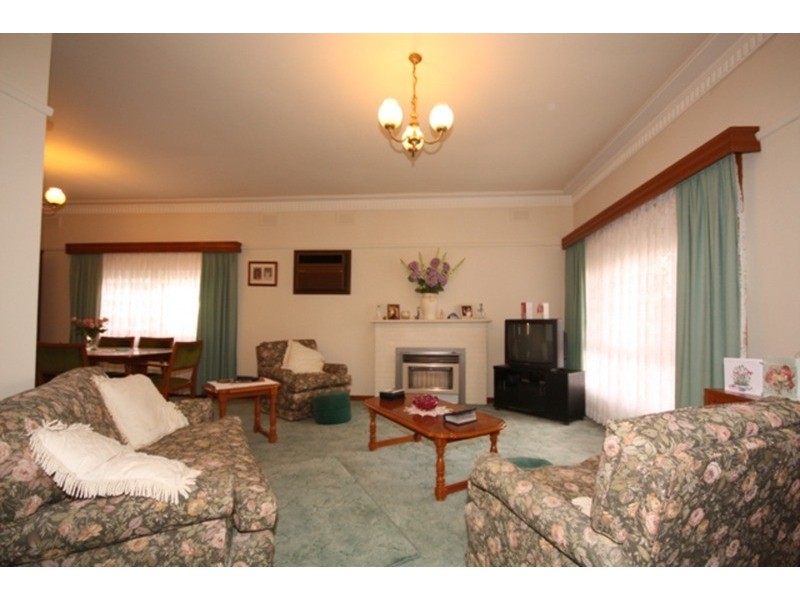 29 Melbourne Avenue, Glenroy VIC 3046