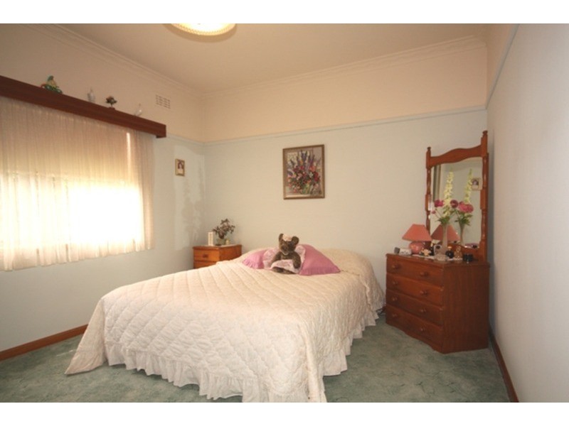 29 Melbourne Avenue, Glenroy VIC 3046