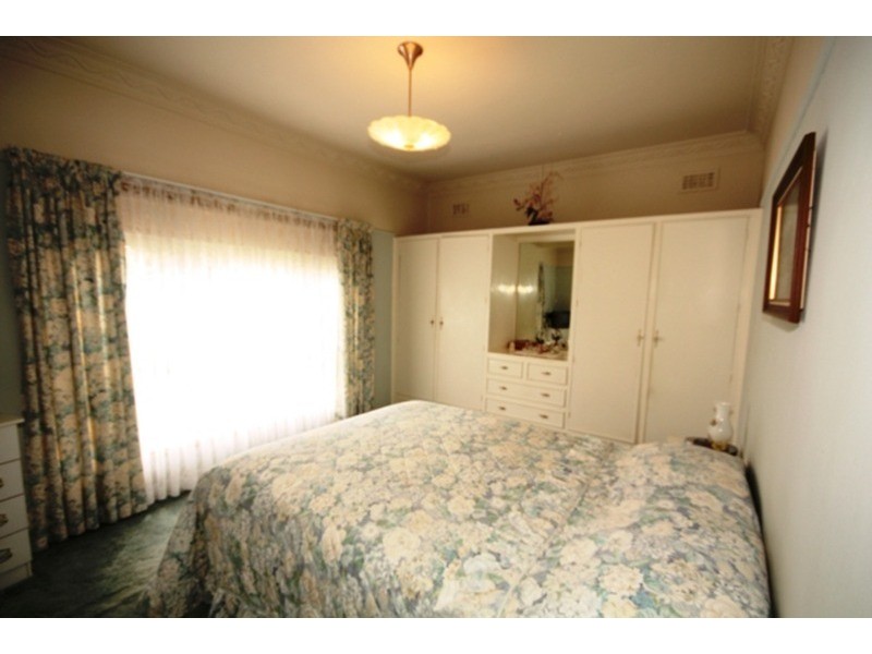 29 Melbourne Avenue, Glenroy VIC 3046