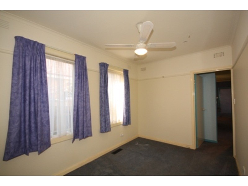 49 Sunset Boulevard, Jacana VIC 3047