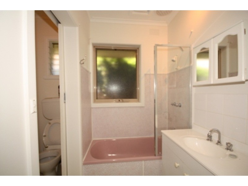 49 Sunset Boulevard, Jacana VIC 3047