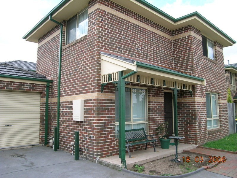 2/24 Barunah Street, Glenroy VIC 3046