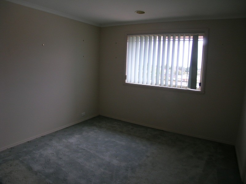 2/24 Barunah Street, Glenroy VIC 3046