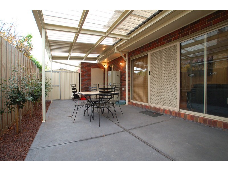 1/20 Isla Avenue, Glenroy VIC 3046