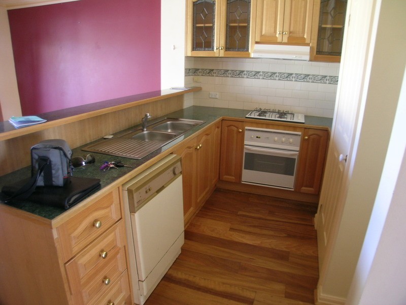 6 Simmonds Place, Roxburgh Park VIC 3064