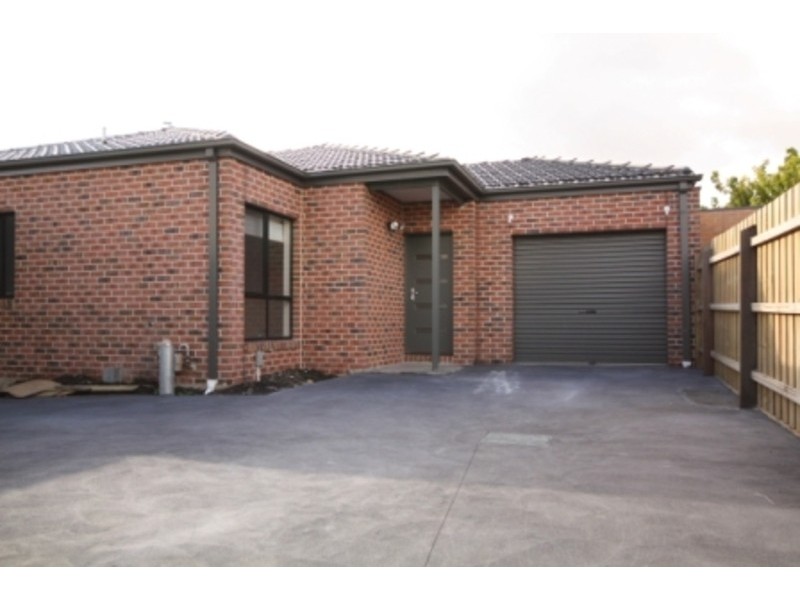 2/38 Loongana Avenue, Glenroy VIC 3046