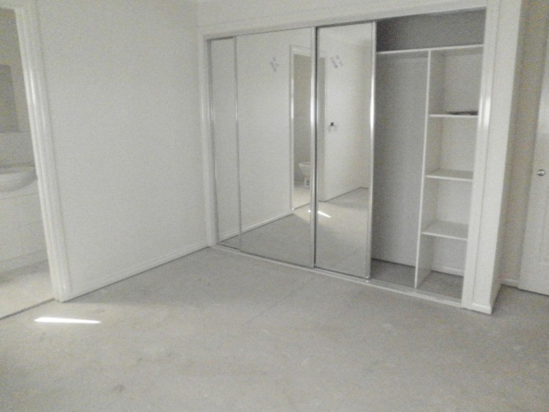 2/21-23 Everard Street, Glenroy VIC 3046