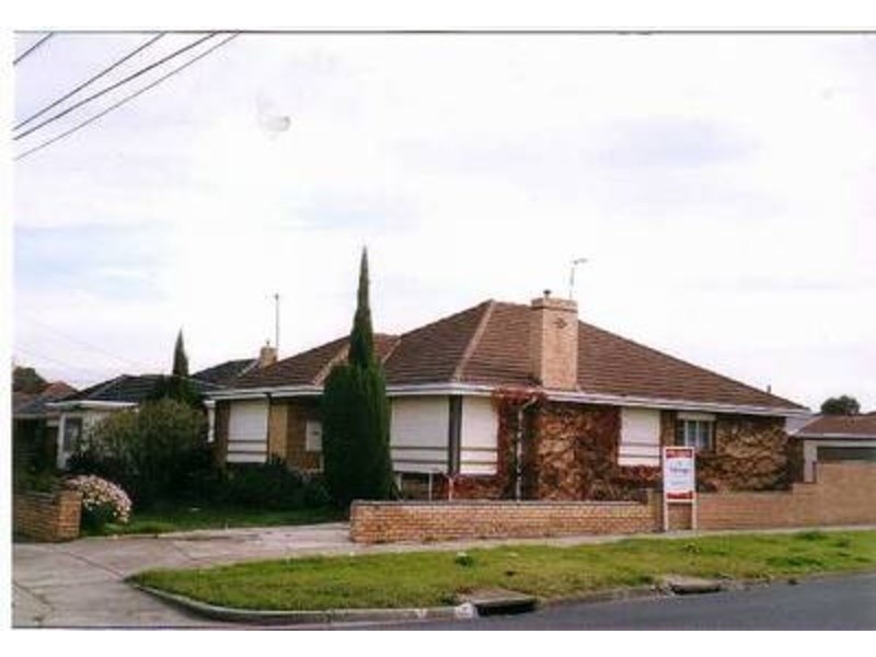 2 Lynch Road, Fawkner VIC 3060