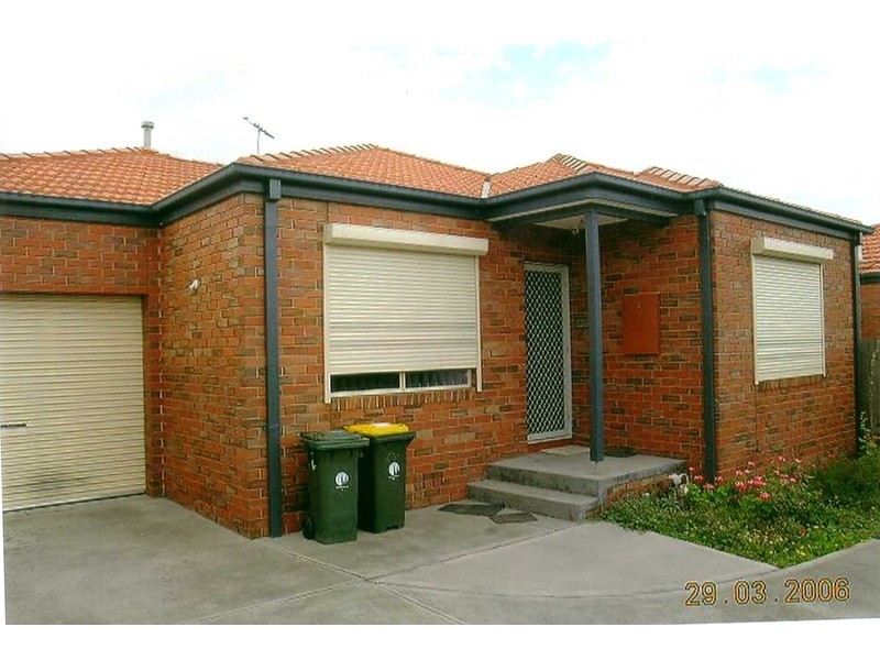 2/30 Prospect Street, Glenroy VIC 3046