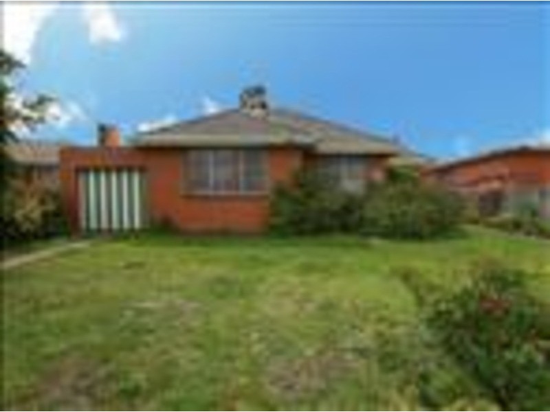12 Clovelly Avenue, Glenroy VIC 3046