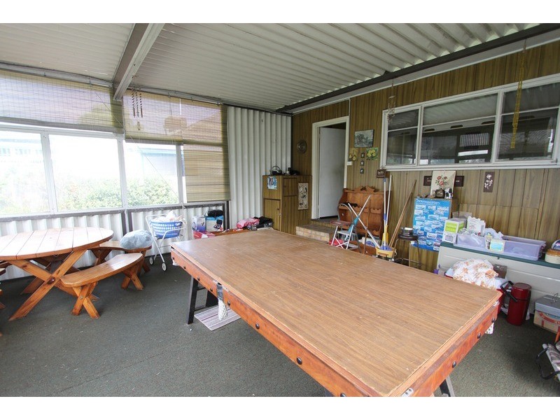 42 Hubert Avenue, Glenroy VIC 3046