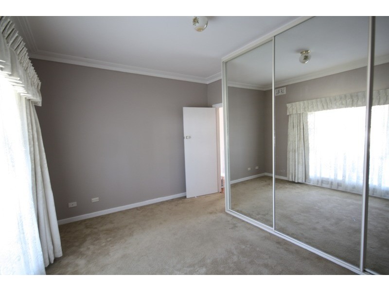 1/190 Hilton Street, Glenroy VIC 3046