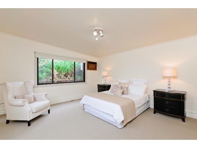 46 Vanberg Road, Essendon VIC 3040