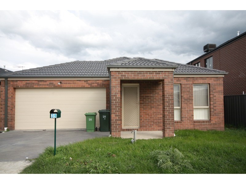 39 Corringa Way, Craigieburn VIC 3064