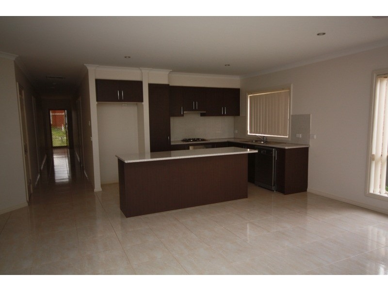 39 Corringa Way, Craigieburn VIC 3064