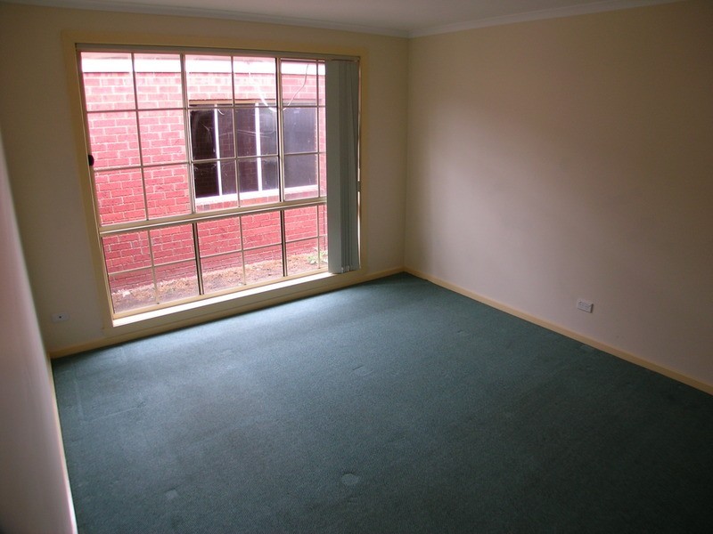 2/40 Langton Street, Glenroy VIC 3046