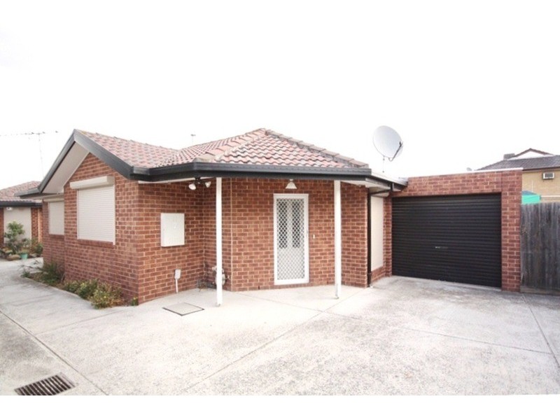 2/25 Lytton Street, Glenroy VIC 3046