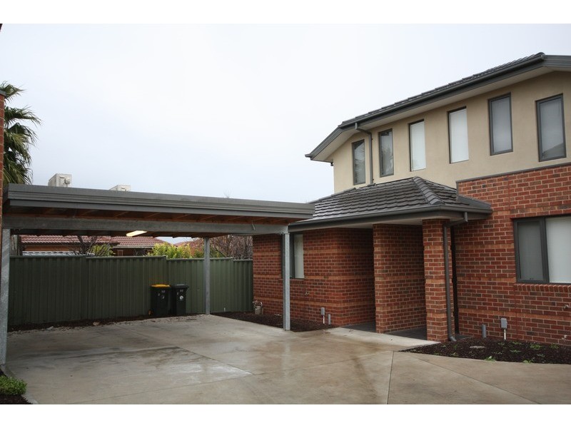 2/117 North Street, Hadfield VIC 3046