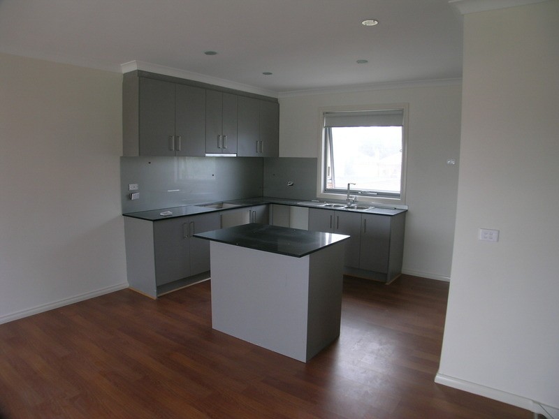 1/2-4 McKerchar Street, Glenroy VIC 3046