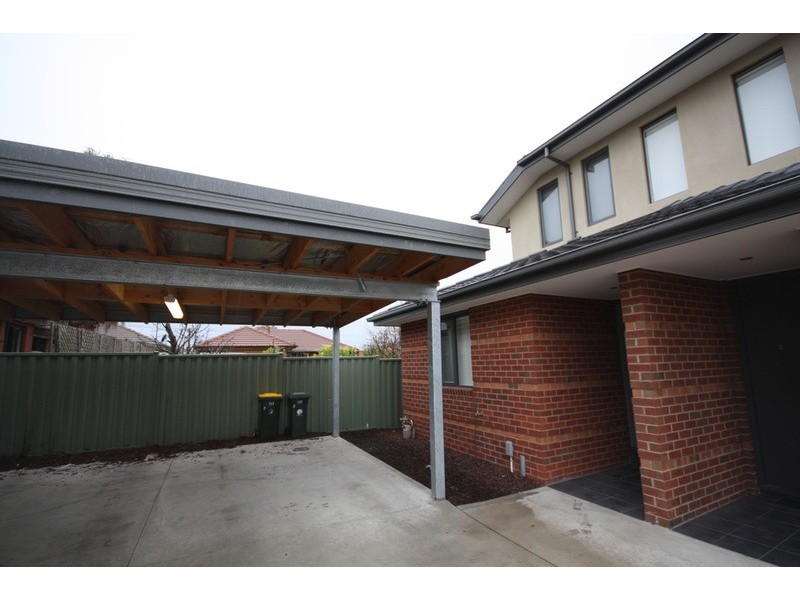 2/117 North Street, Glenroy VIC 3046