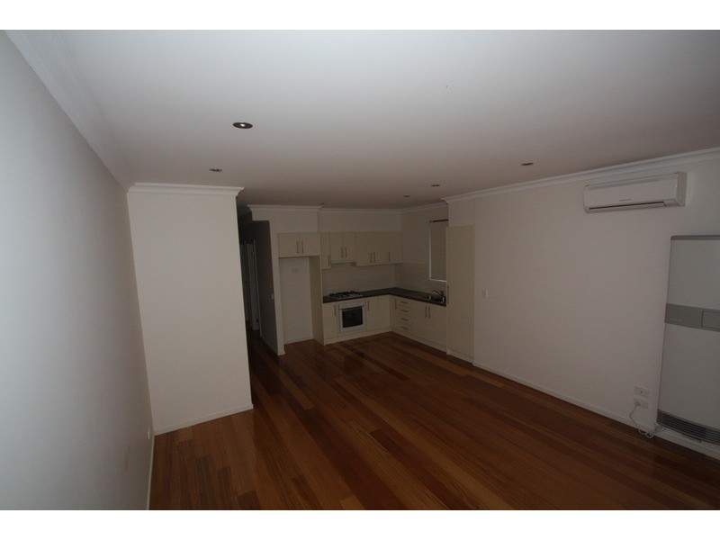 2/117 North Street, Glenroy VIC 3046