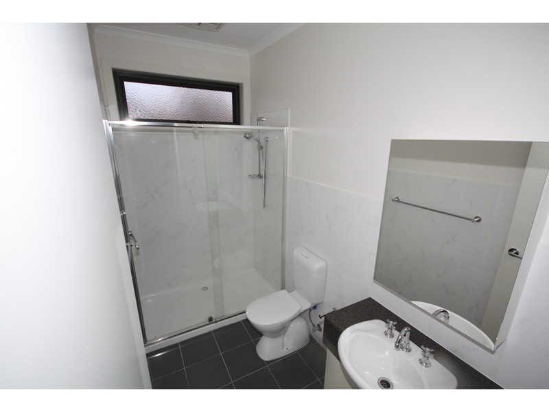 2/117 North Street, Glenroy VIC 3046