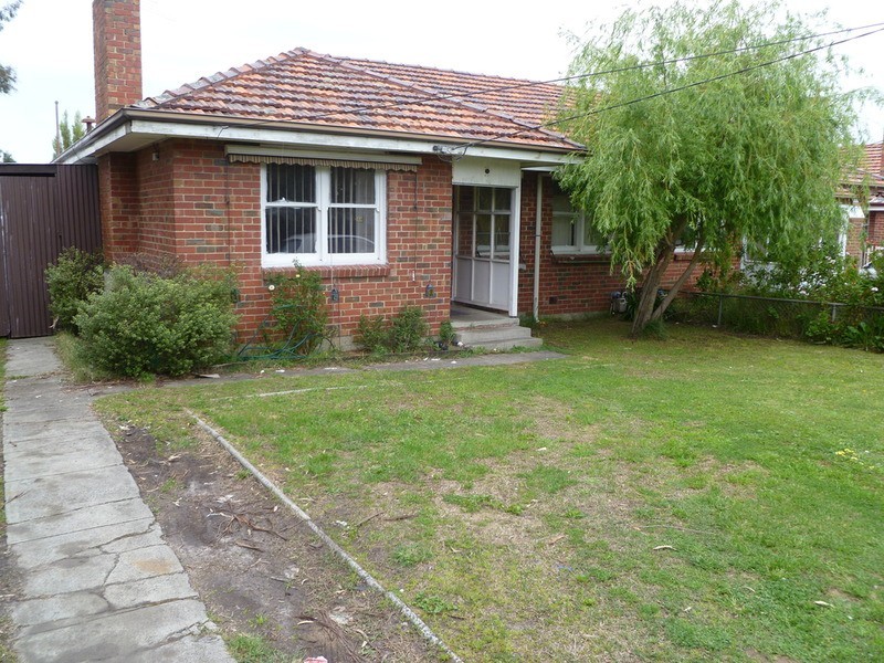 98 Justin Avenue, Glenroy VIC 3046