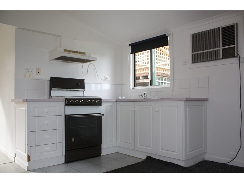 89 Sunset Boulevard, Jacana VIC 3047