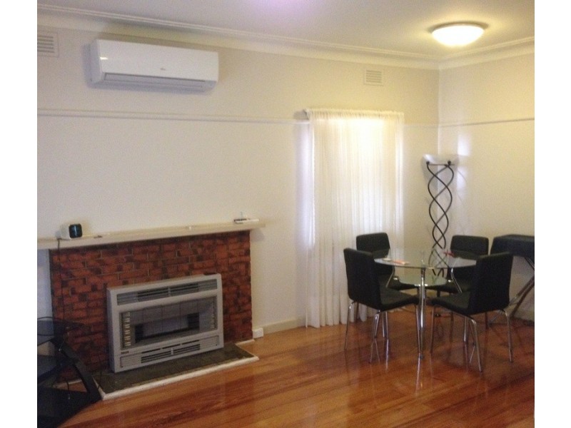 11 Liston  Road, Glenroy VIC 3046