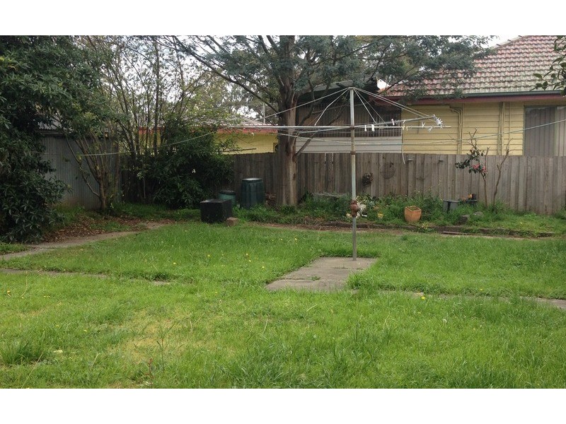 11 Liston  Road, Glenroy VIC 3046