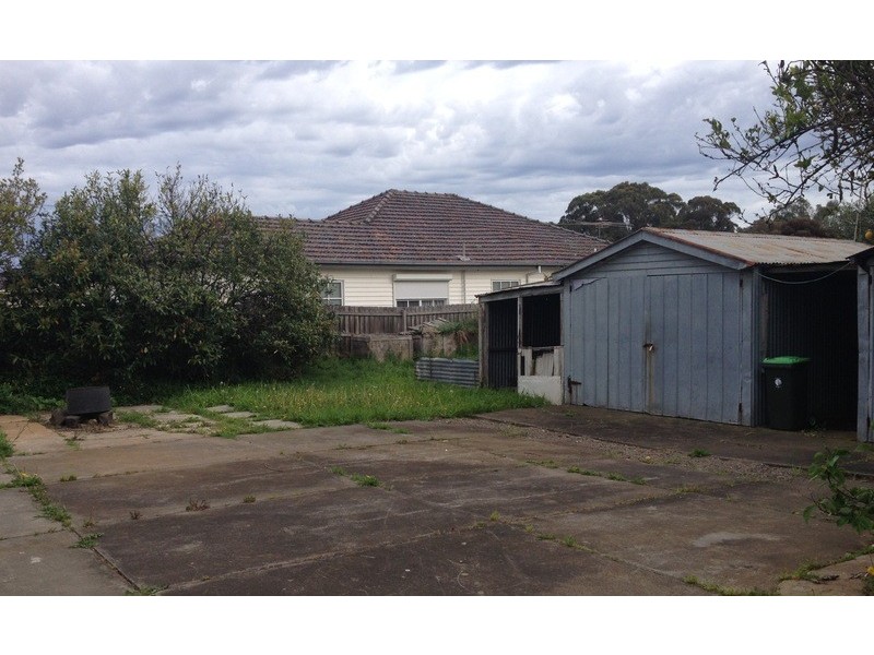11 Liston  Road, Glenroy VIC 3046